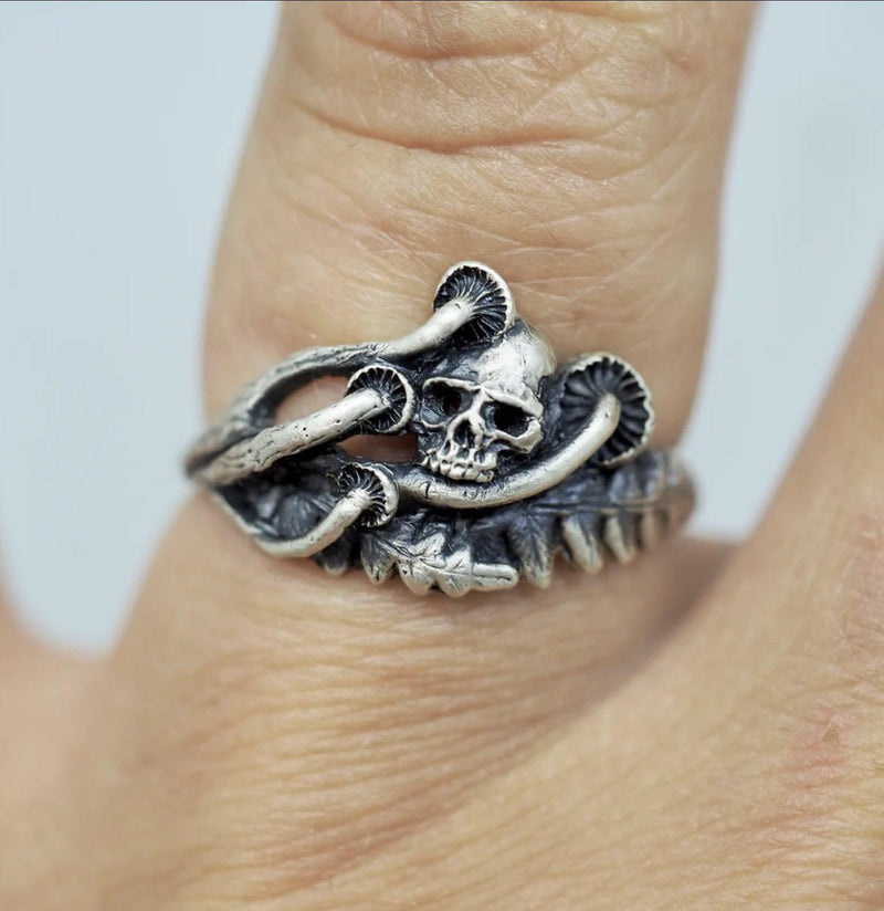 Skull In The Forest Sterling Silver Ring - Paxton Gate